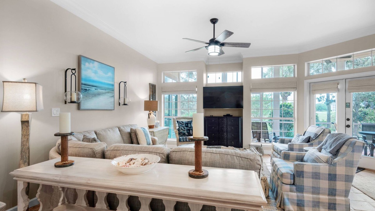 Sandestin Condo | ☀️Walk2Beach- LSV (Golf Cart)-Community Pool-3BR Hola Beaches☀️