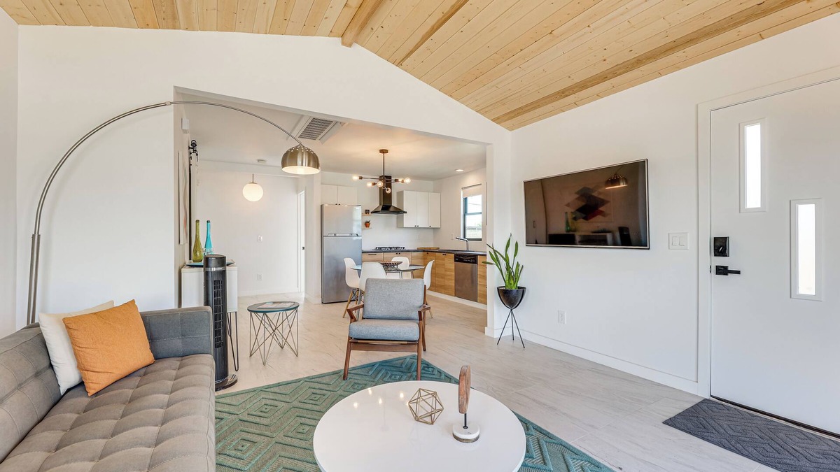 Downtown House | Walkable Downtown Chandler Oasis w/Private Patio