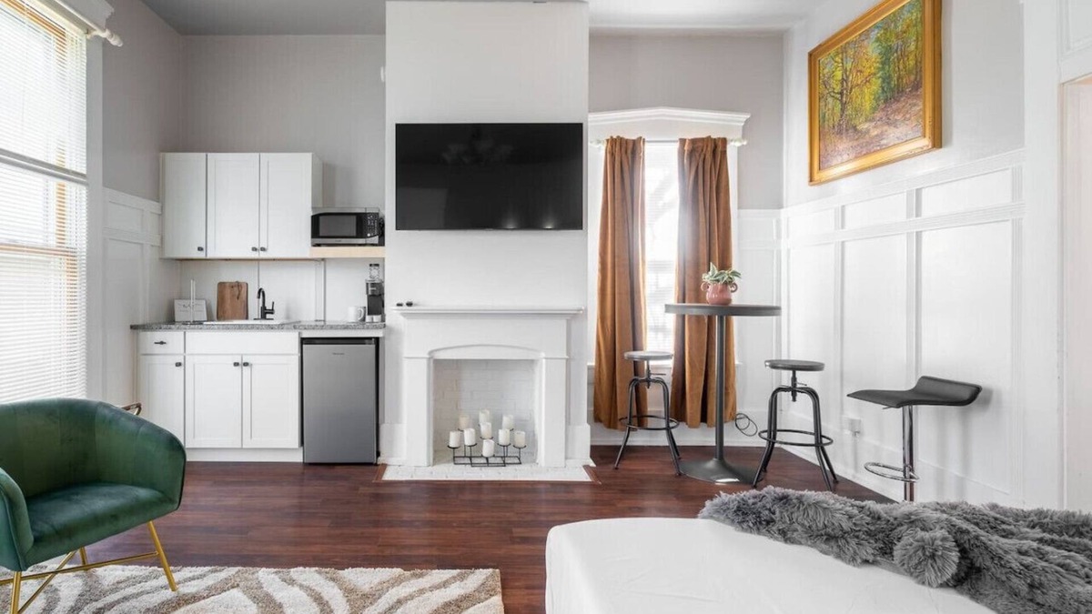 Columbus House | Walkable Downtown Getaway (FREE Bikes to use)