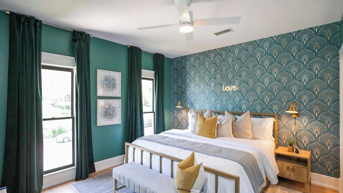 Historic Edgefield House | Walkable Group Nash Retreat