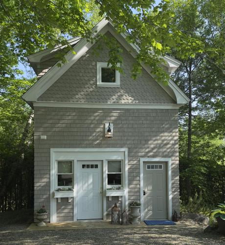 Camden House | Walker Cottage