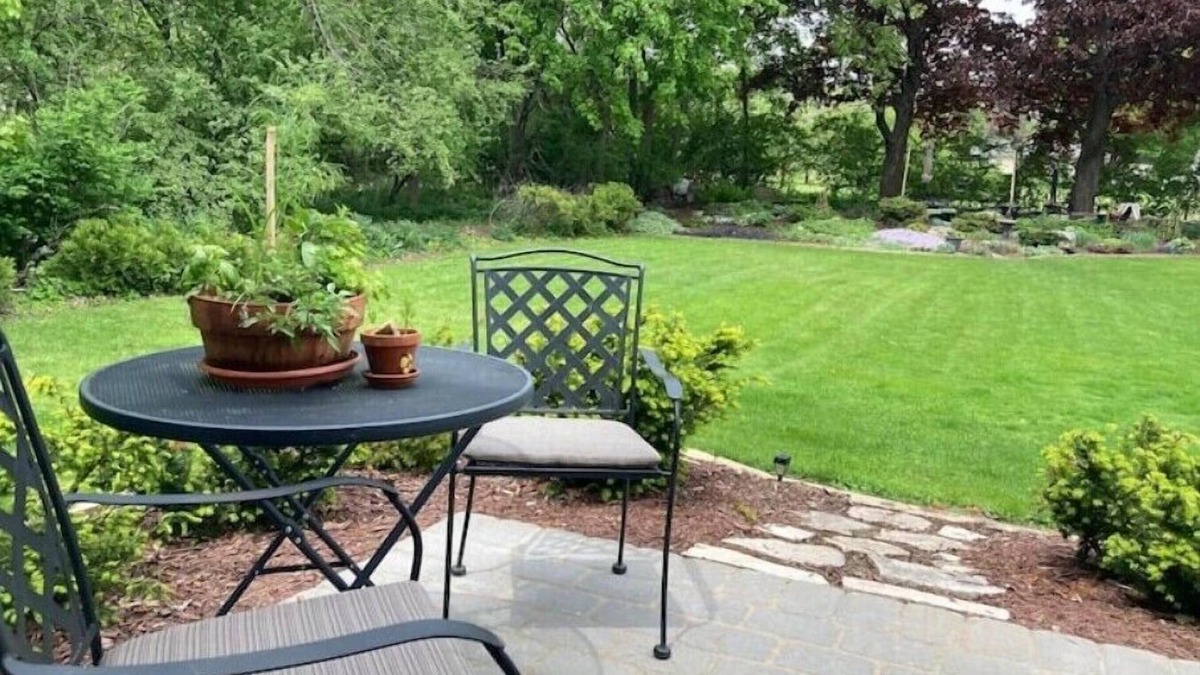 Sturgeon Bay Apartment | Walking Distance to Downtown and Waterfront - Cozy Studio Apartment