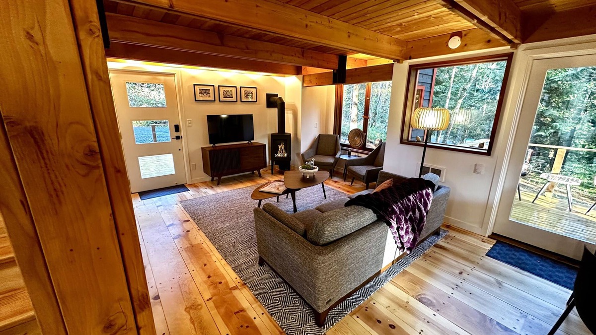 Indianola House | Walking distance to beautiful and historic Indianola beach and pier
