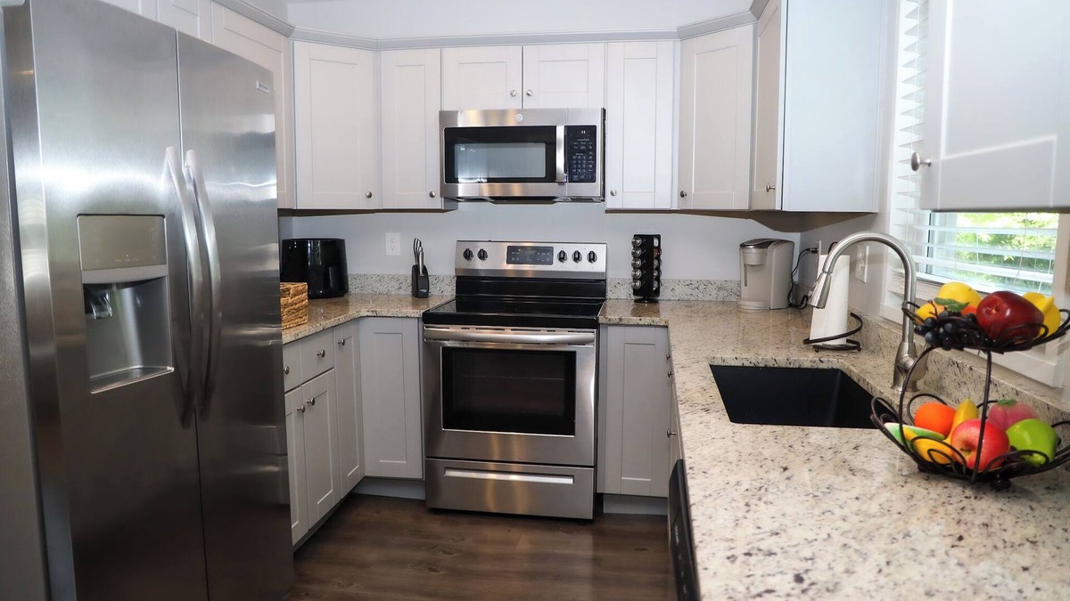 Norwood House | Walking Distance to New Amphitheater