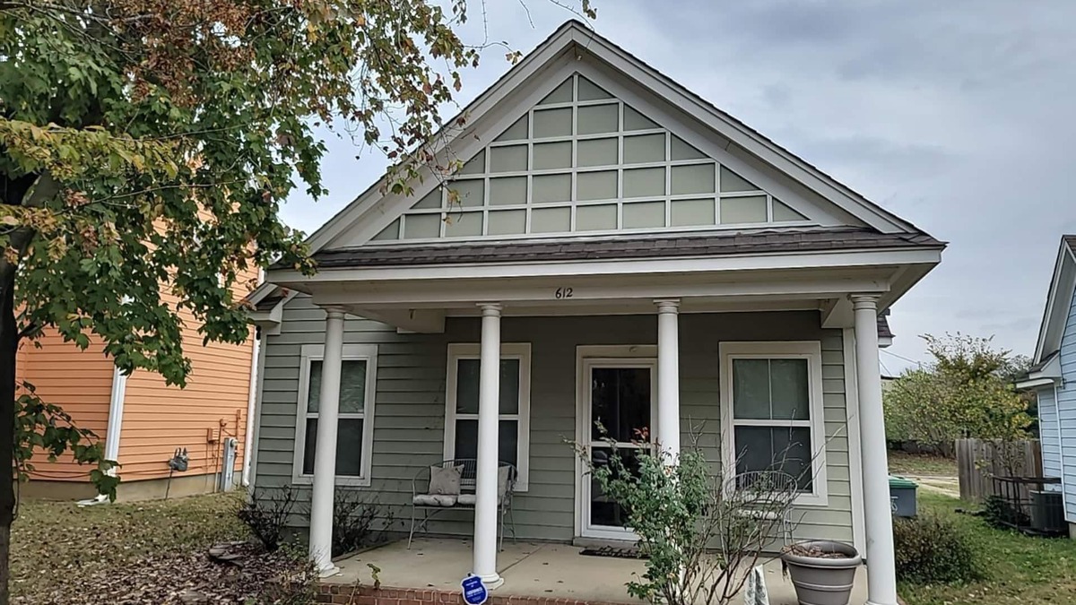 Uptown House | Walking In Memphis House