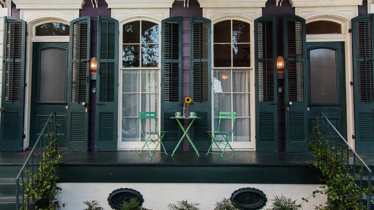 Treme House | Wander through the French Quarter from a Treme Shotgun Home