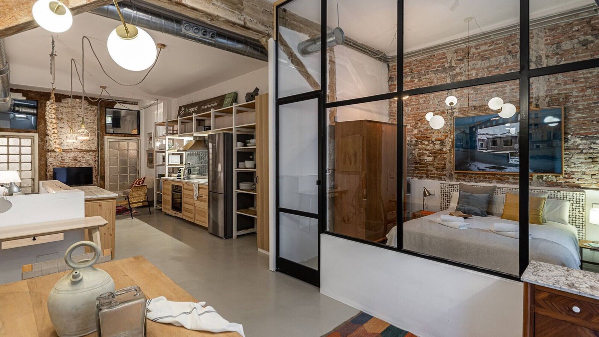 Barrio de La Latina Apartment | Waou Art Loft La Latina