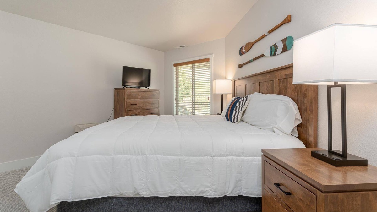 Wapato Point Condo | Wapato Point Condo with Resort Amenities! 2bed/2bath, ground floor w/washer, unit 611