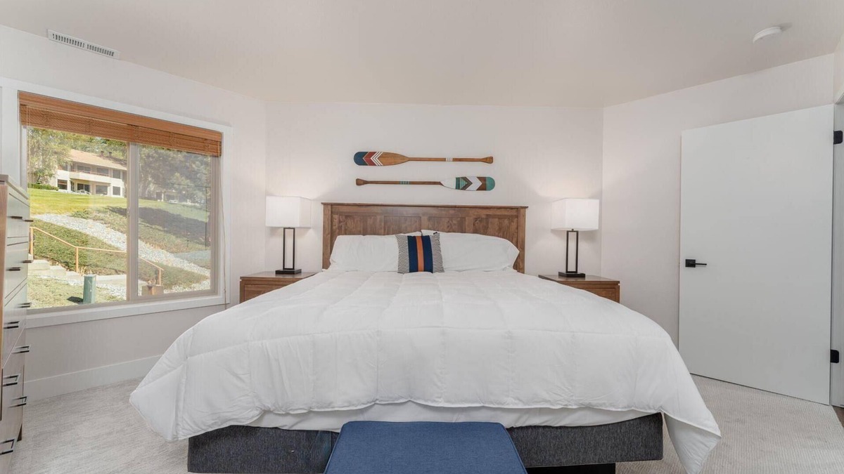 Wapato Point Condo | Wapato Point Condo with Resort Amenities! 2bed/2bath, 2nd floor w/washer, unit 616