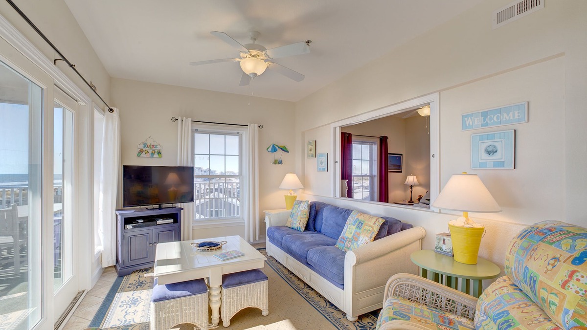 Hatteras Condo | Warm and friendly home in beachfront property- pool, hot tub & central AC