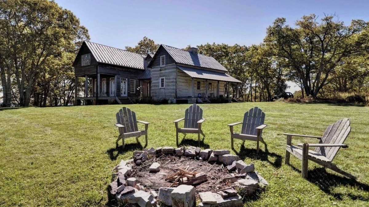 Valley Springs Cabin | Warm Springs Mountain Cabin w/Modern Style