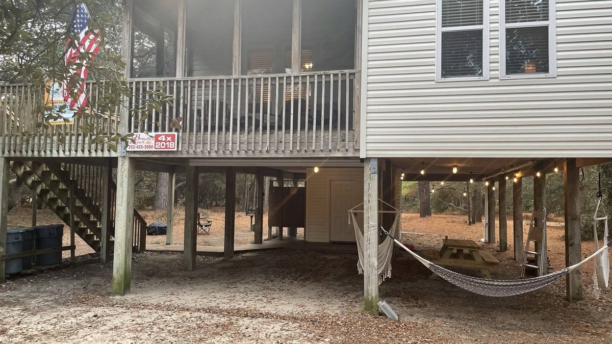Carova Beach House | Wash Woods 4X4 Corolla, NC Saturday to Saturday only Corova Beach