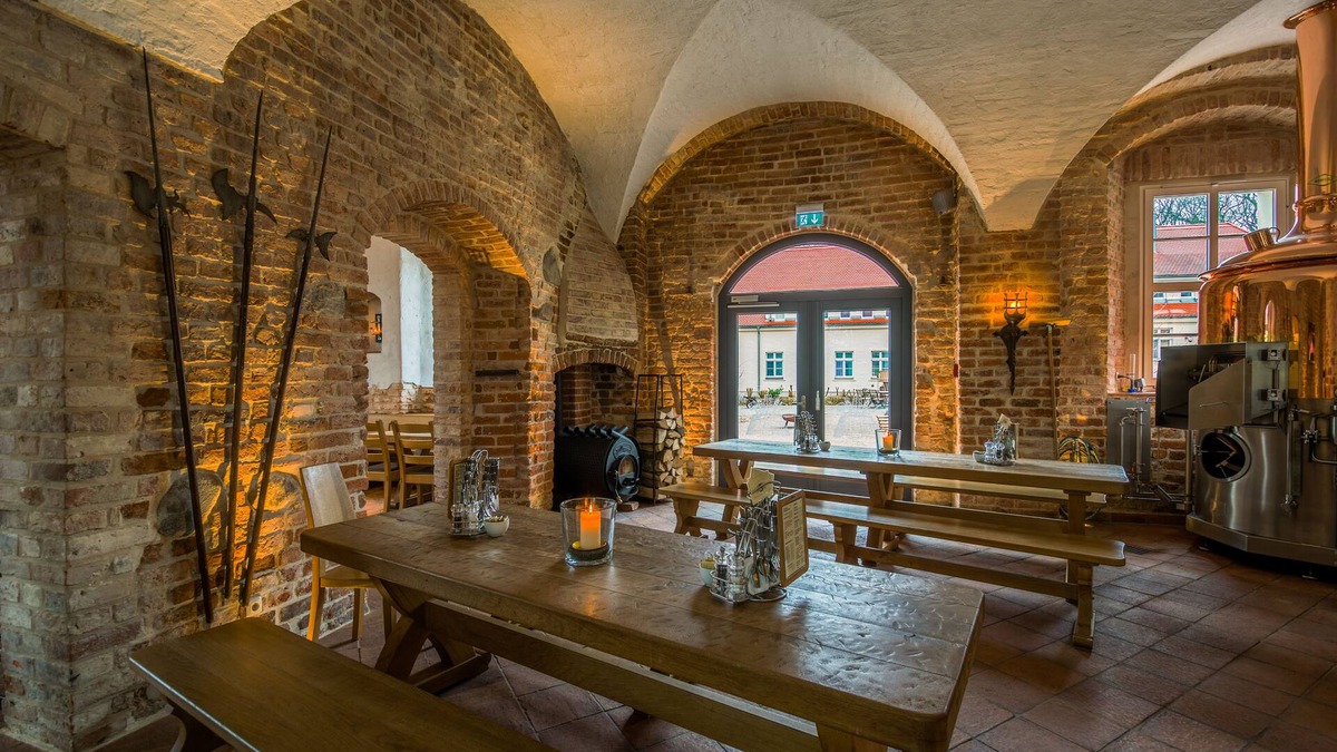 Mellenthin Hotel | Wasserschloss Mellenthin