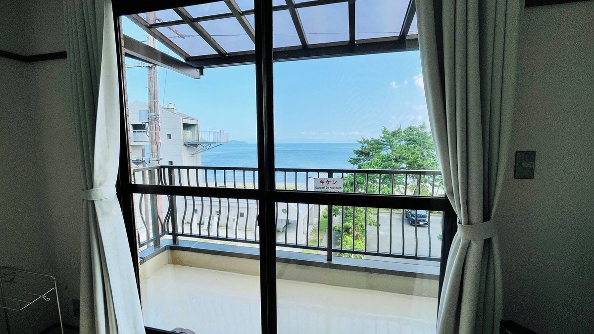 Mikata-gun Hotel | WASUKI BASE BIWAKO GUEST HOUSE