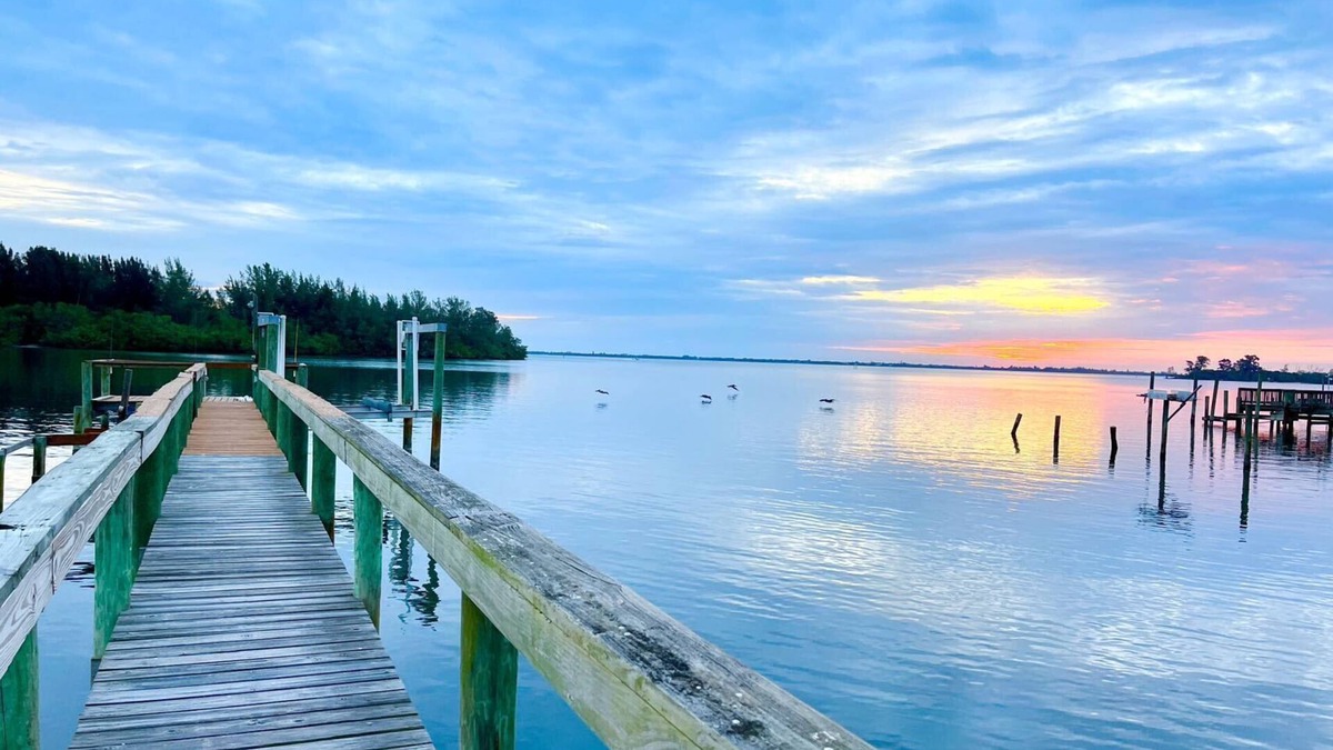 Sebastian House | watch dolphins/manatees/birds