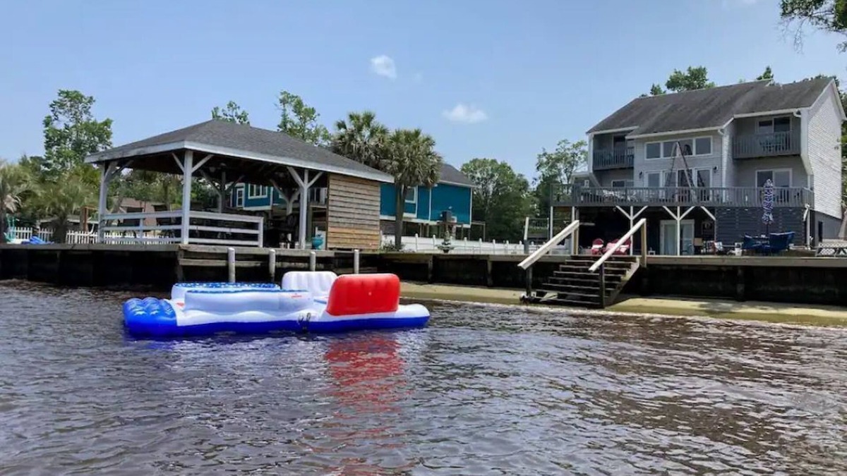 Socastee House | Water Front Wonderland Myrtle Beach Pets Welcome!