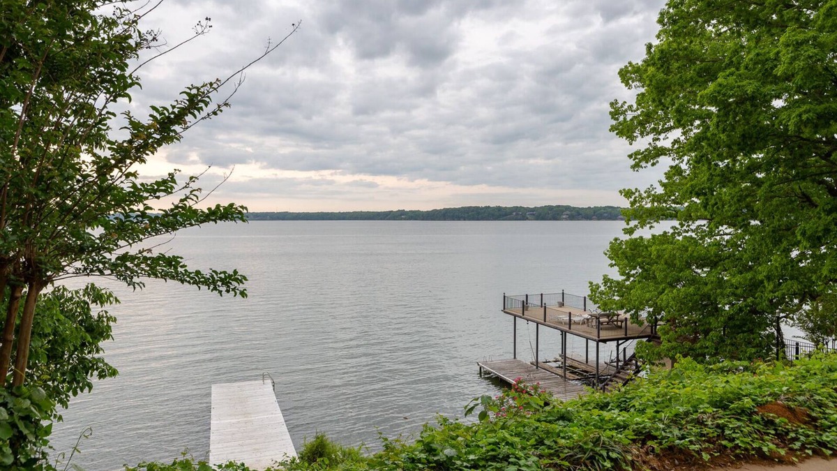 Florence House | Water Retreat , Robert Trent Jones , Wilson Lake view