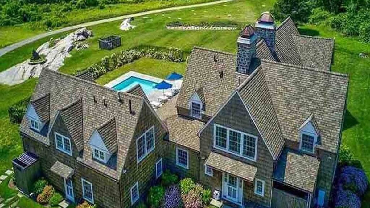 Narragansett House | Water View Farm in Rhode Island
