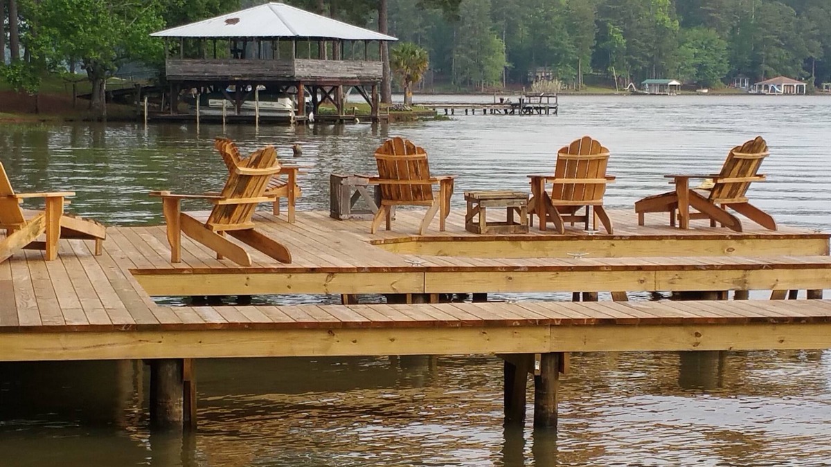 Milledgeville Cabin | ๐ฆ๐กโ Waterfont, Rustic, Cabin with Kayak Access- in Perfect Location!