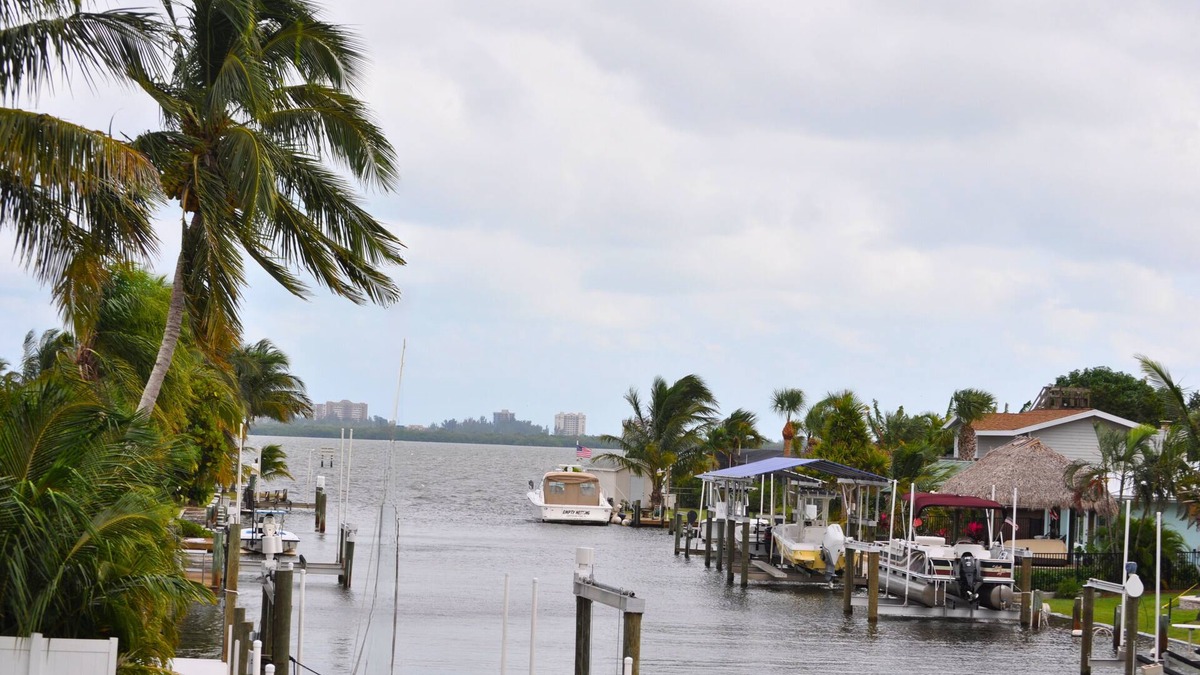 St. Lucie Village House | Waterfront - 2 miles from Inlet - 3 Bed, 2 Bath - Newly Remodeled!