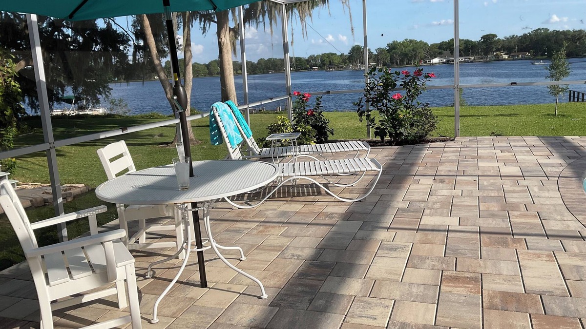 Floral City House | Waterfront 3 bedroom Pool home in Floral City- Serene & Private