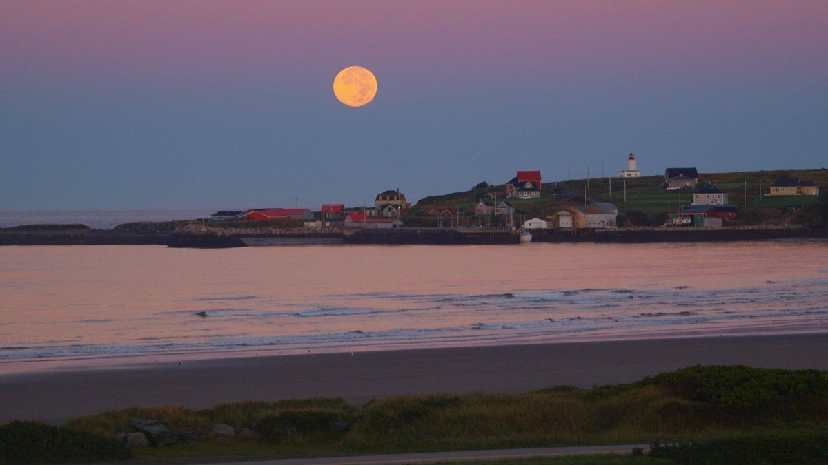 Cape Saint Marys House | Waterfront Acadian Home on Mavillette Beach at Cape St. Marys