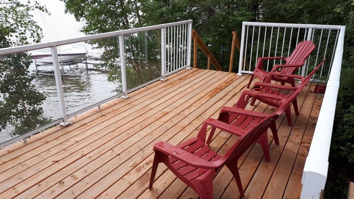 Westerose Cabin | Waterfront cabin, private and peaceful with beautiful views!