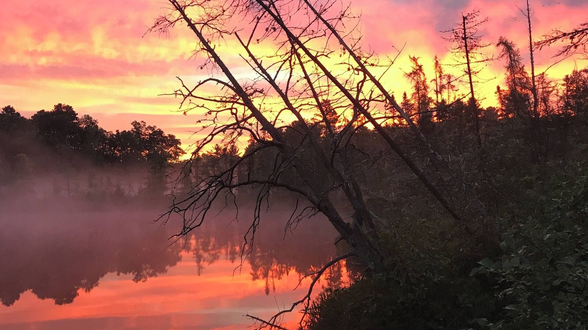 Lac du Flambeau Cabin | Waterfront Cabin: Pontoon Boats, Canoes, Kayaks. Pets Ok. Colorama Specials!