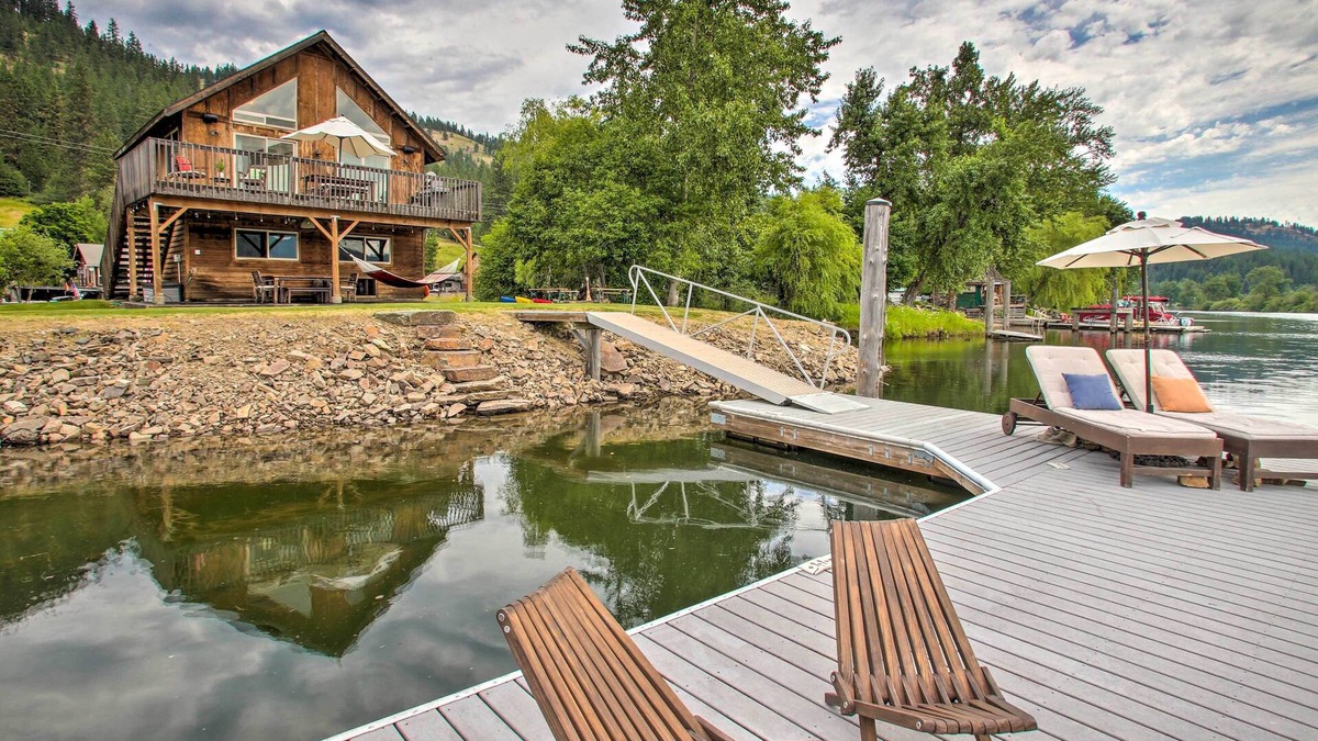 St. Maries Cabin | Waterfront Cabin w/2 Boat Docks & Mtn Views!