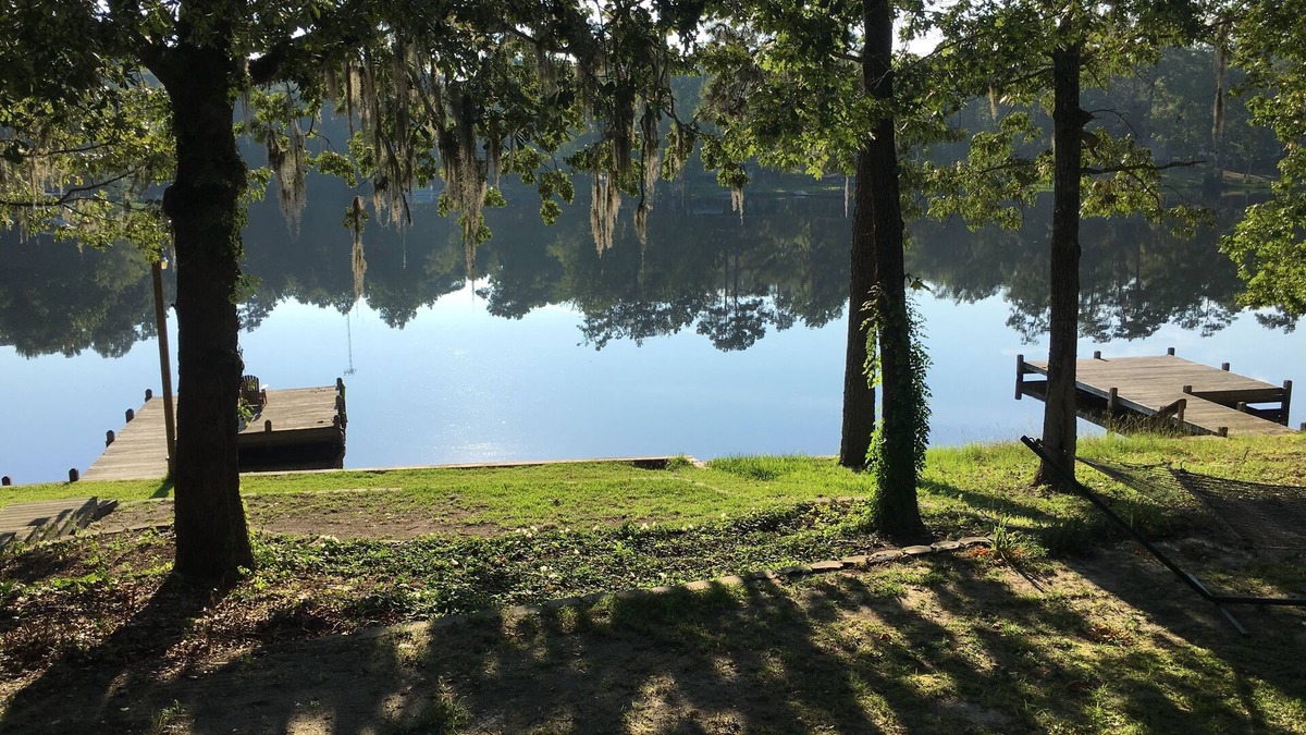 Manning House | Waterfront Cottage Hideaway!