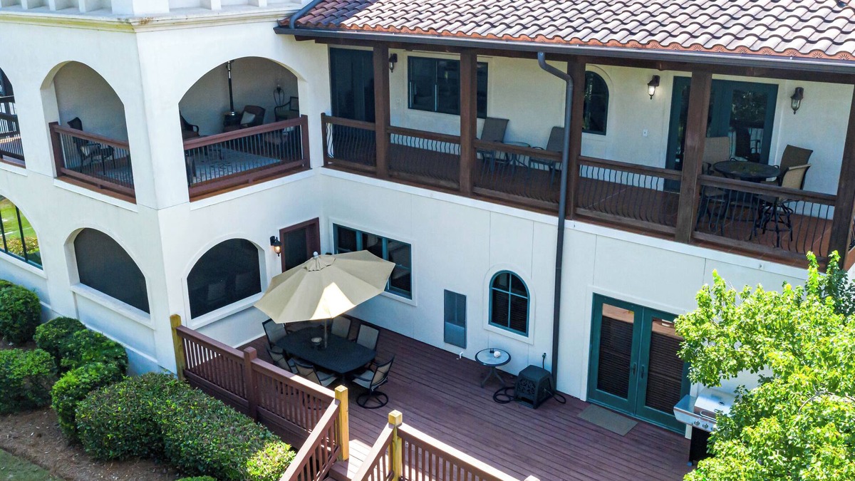 Lake Oconee Villa | Waterfront Cuscowilla Villa 2 Bedroom Suite on Lake Oconee with assigned Boat Slip