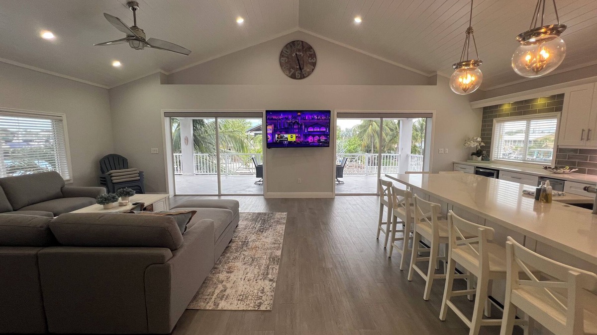 Plantation Tropical Park House | Waterfront Florida Keys Home with Boat Dock and Hot Tub!