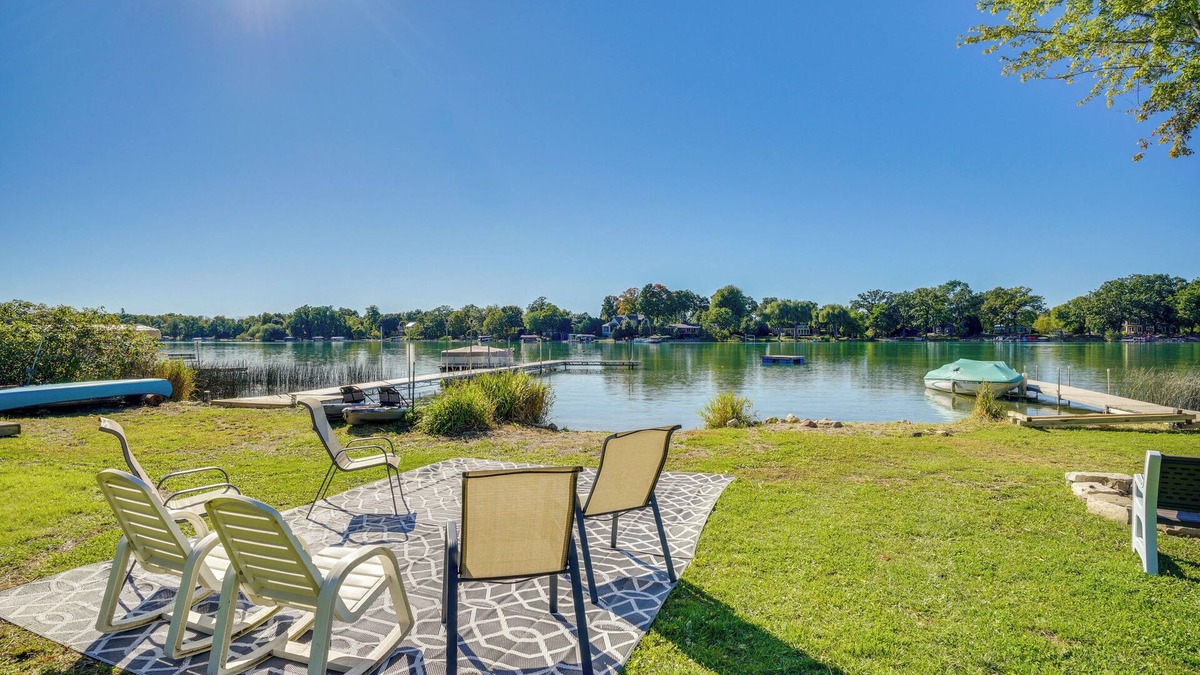 Fond du Lac House | Waterfront Fond du Lac Home on DeNeveu Lake!