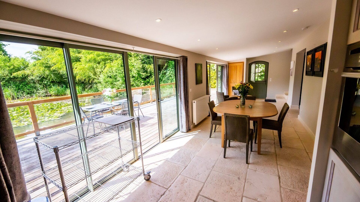 Saint-Wambert-des-Trois-Vallees House | Waterfront house "la Lagune" 2 bedrooms + SPA pool access