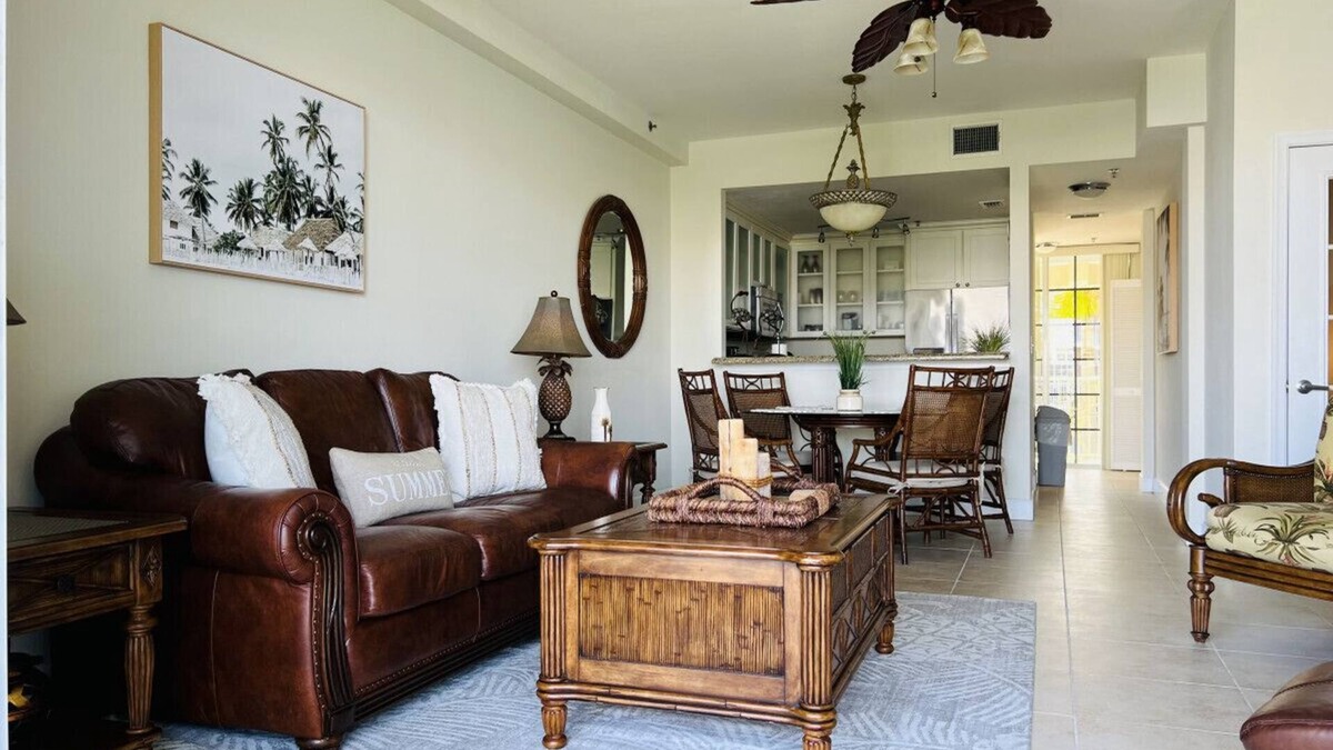 Ruskin Condo | Waterfront Getaway 449- Little Harbor Resort