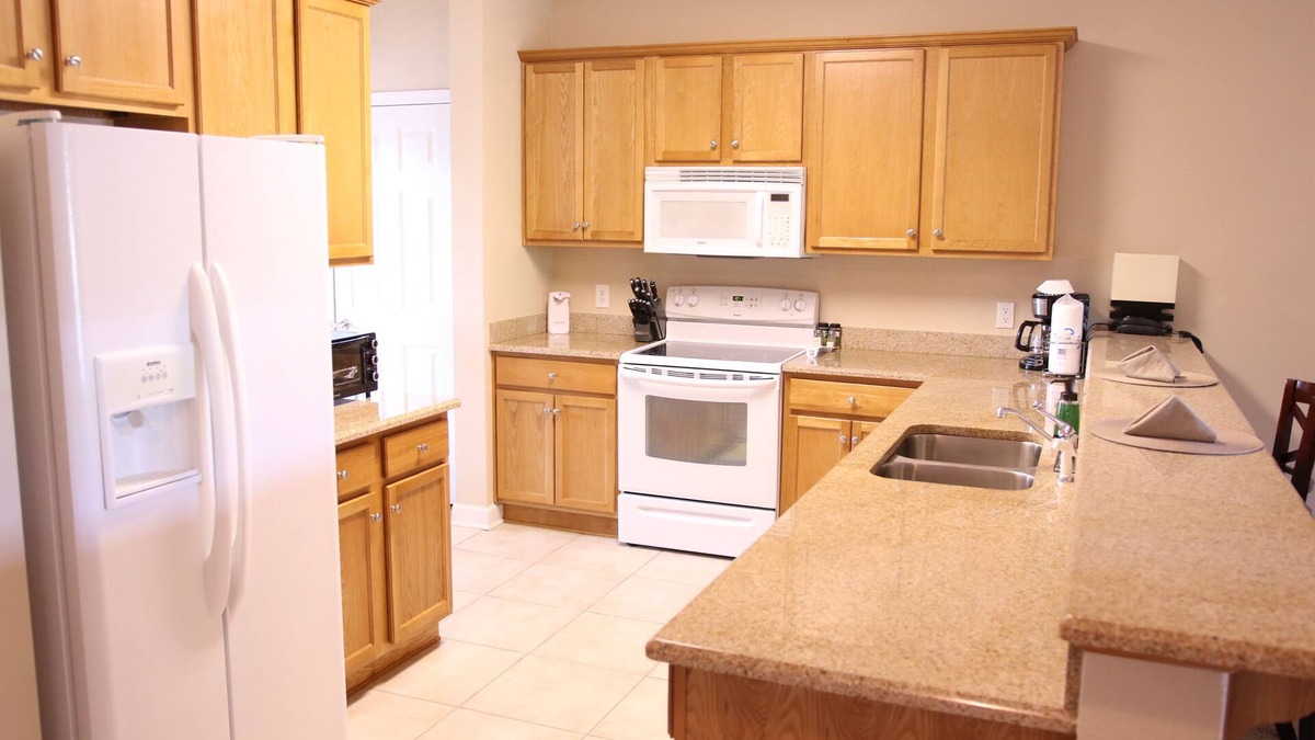 Foley Condo | Waterfront - great fishing, peaceful & quiet, yet close to Tanger Outlets & OWA