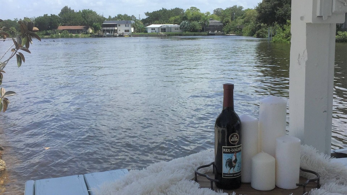 Driftwood Isles House | Waterfront Gulf retreat, Tranquil, Spectacular views, Wildlife, Kayaks, Fishing.
