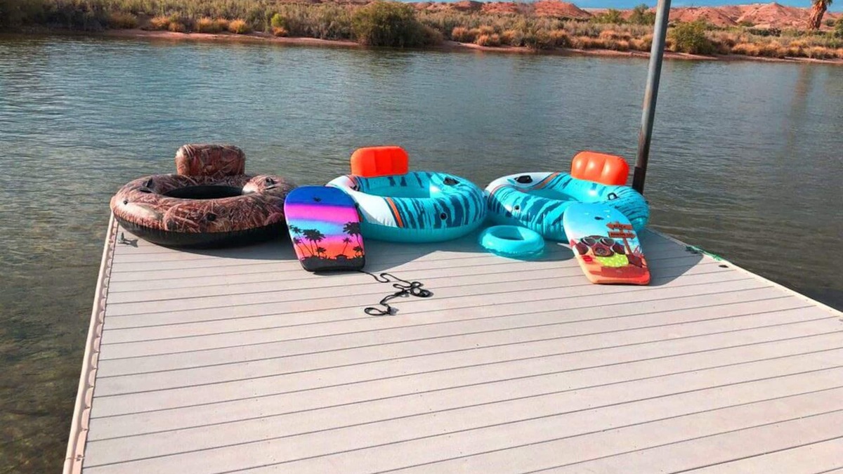 Bullhead City House | WATERFRONT HOME B, Sleeps 4, dock, near launch ramp 562 714 6969