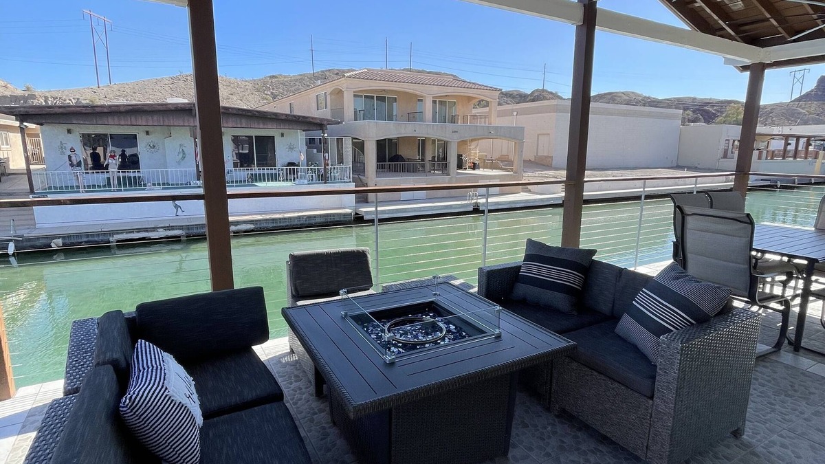 Moovalya Keys House | Waterfront home in the Moovalya Keys community - SNOWBIRDS WELCOME!