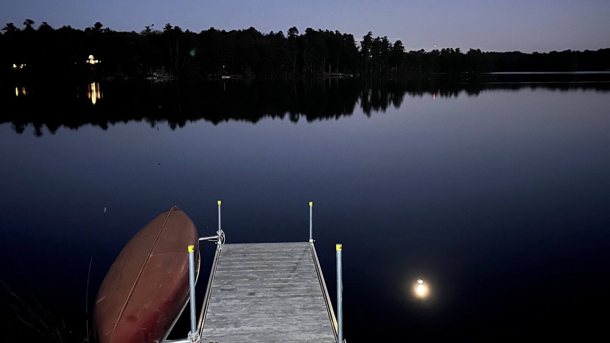 Gray House | Waterfront home on Forest Lake in Gray, Maine. Perfect for 1 or 2 couples.
