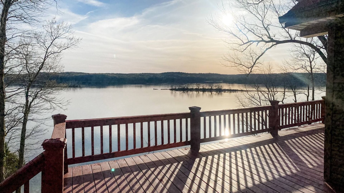 Cadiz House | Waterfront- Lake Barkley- Stunning Views