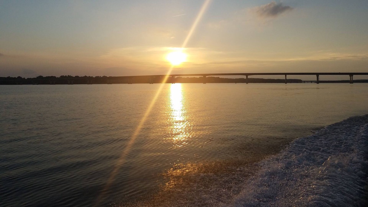 Merifield Acres Cottage | Waterfront lake cottage with NEW private dock (accommodates 2 boats)