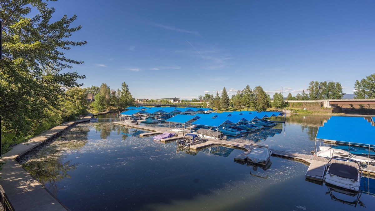 Sandpoint Condo | Waterfront Loft in the Heart of Sandpoint