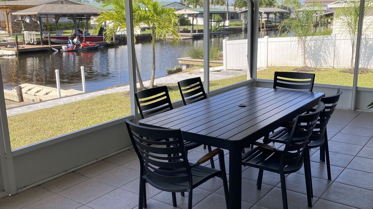 Surfside Estate House | Waterfront, Newly renovated House, Open floor plan, Garage, near Canaveral