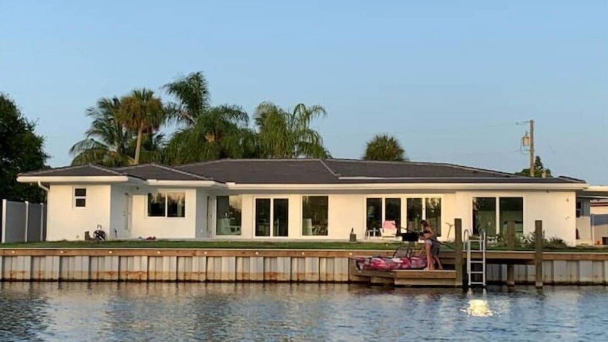 Forest Isles House | Waterfront oasis with pool