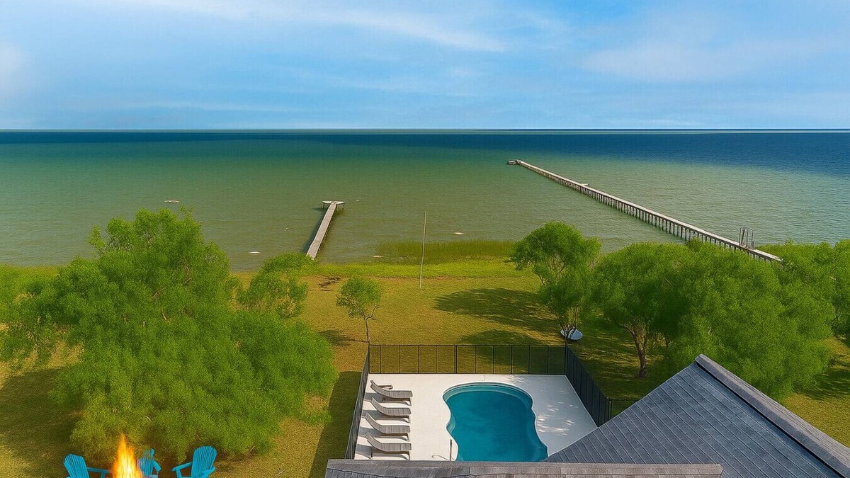 Bayside House | Waterfront Pool Hot Tub Private Pier Guest Bungalow