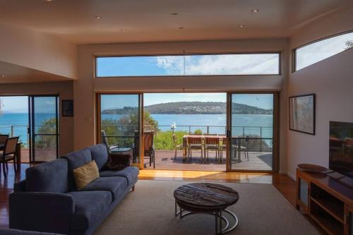 Primrose Sands House | Waterfront Primrose Retreat