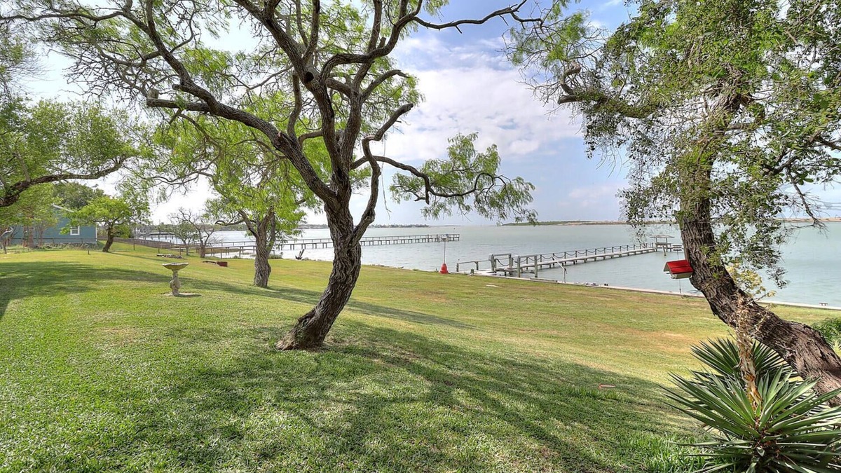 Ingleside House | Waterfront! Private pier! Fantastic fishing!