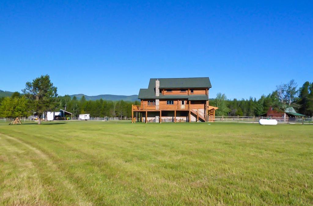 Sagle House | Waterfront Ranch on Pend Oreille