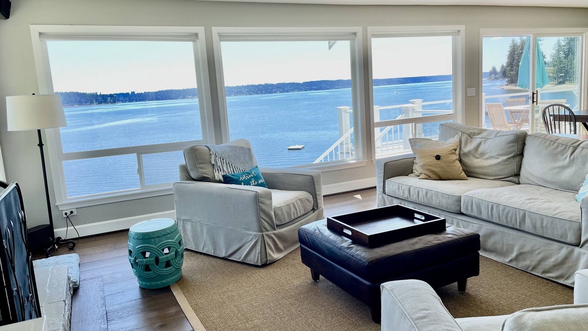 Allyn-Grapeview House | Waterfront Retreat on Case Inlet